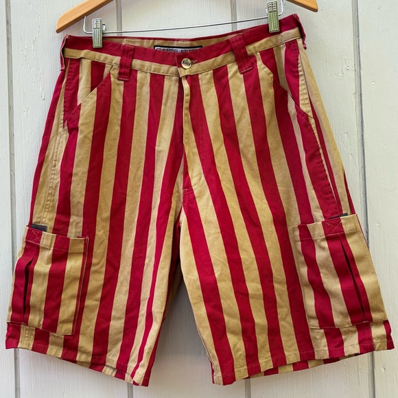 GAME BIBS—Y2K Cargo Shorts—Red & Gold Stripes—Men’s 33—Cotton—Florida State—VG+ - Picture 1 of 10